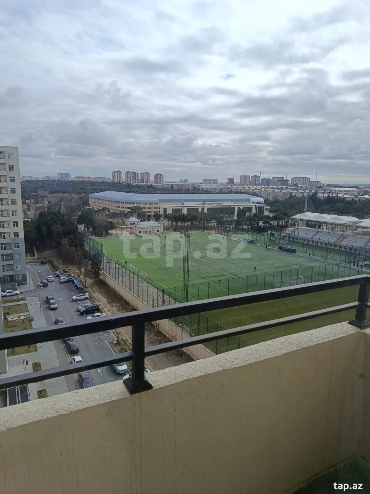 Kirayə verilir 3 otaqlı yeni tikili 85 m²