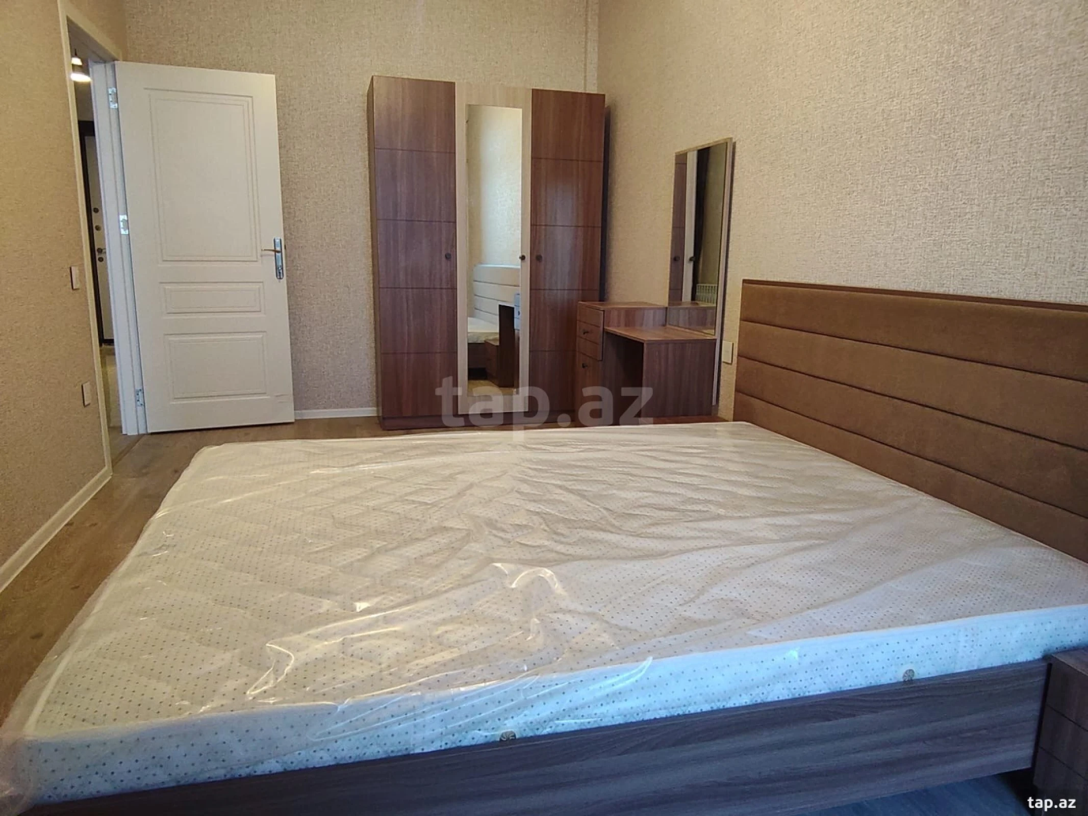 Kirayə verilir 2 otaqlı yeni tikili 57 m²