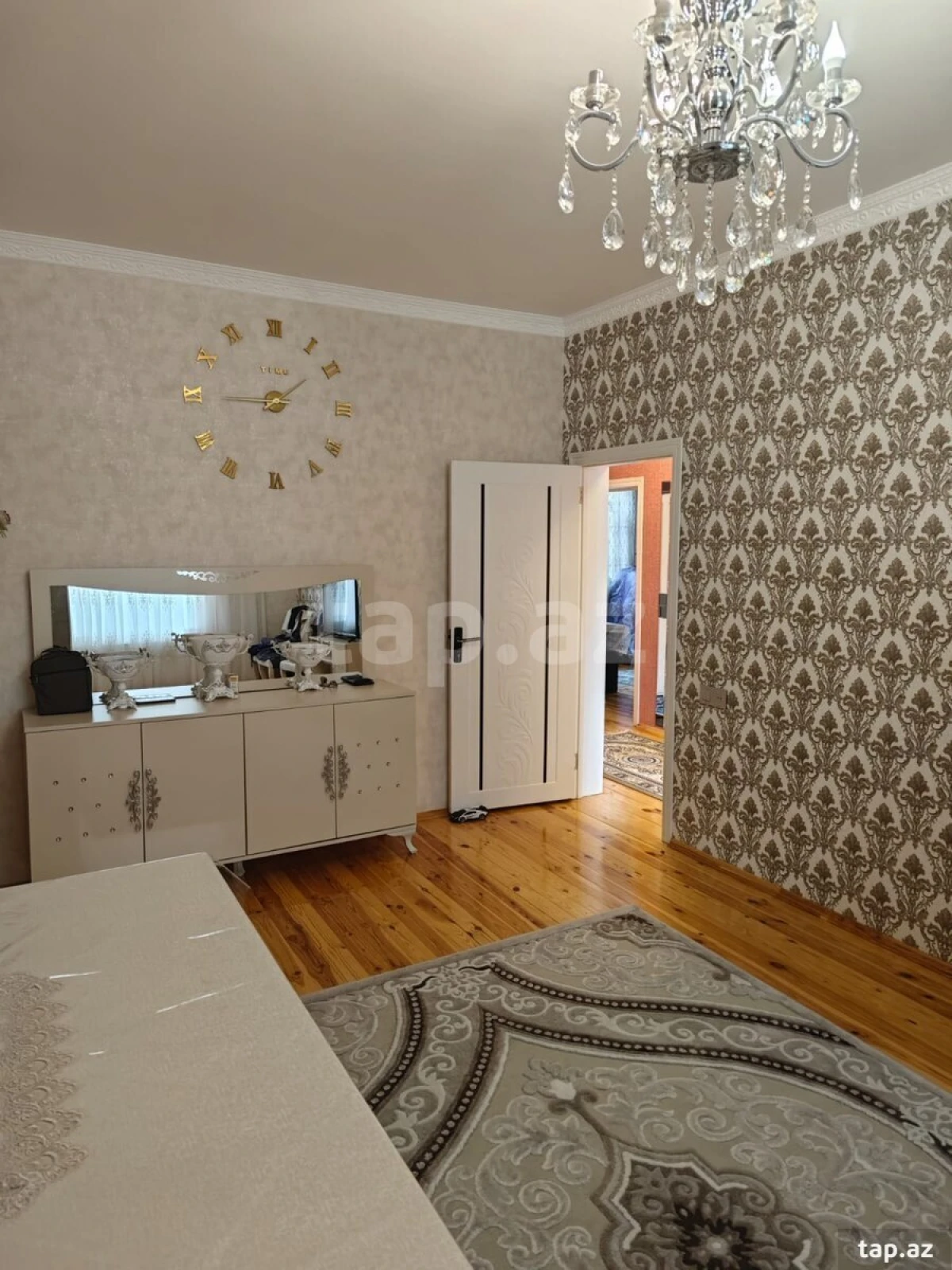 Satılır 4 otaqlı həyət evi
