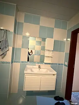 Kirayə verilir 3 otaqlı yeni tikili 95 m²