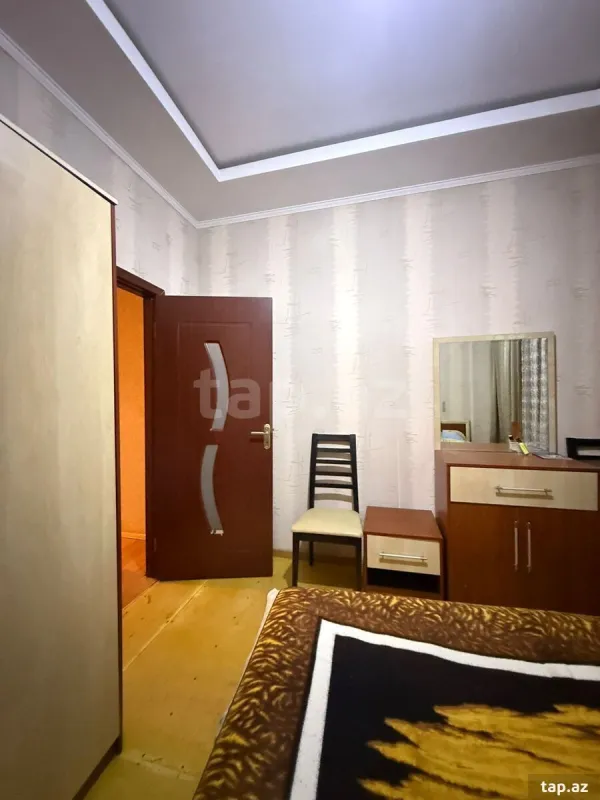 Kirayə verilir 3 otaqlı yeni tikili 95 m²