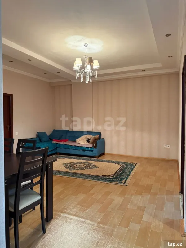 Kirayə verilir 3 otaqlı yeni tikili 95 m²