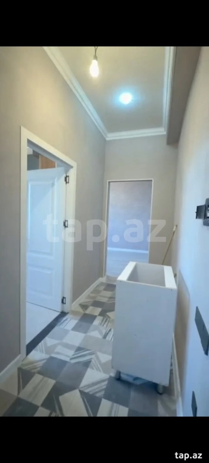 Satılır 2 otaqlı mənzil 56 m²