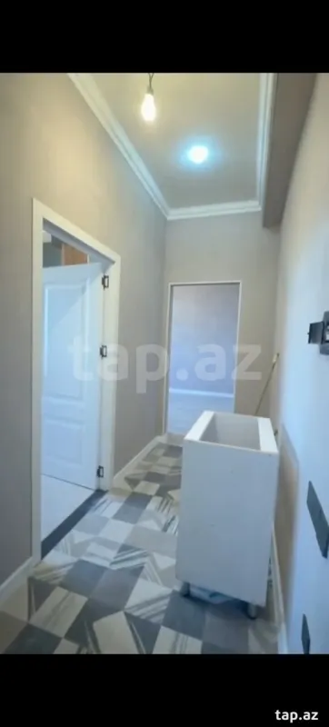 Satılır 2 otaqlı mənzil 56 m²