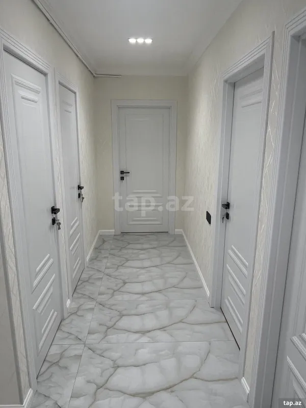 Satılır 3 otaqlı mənzil 85 m²