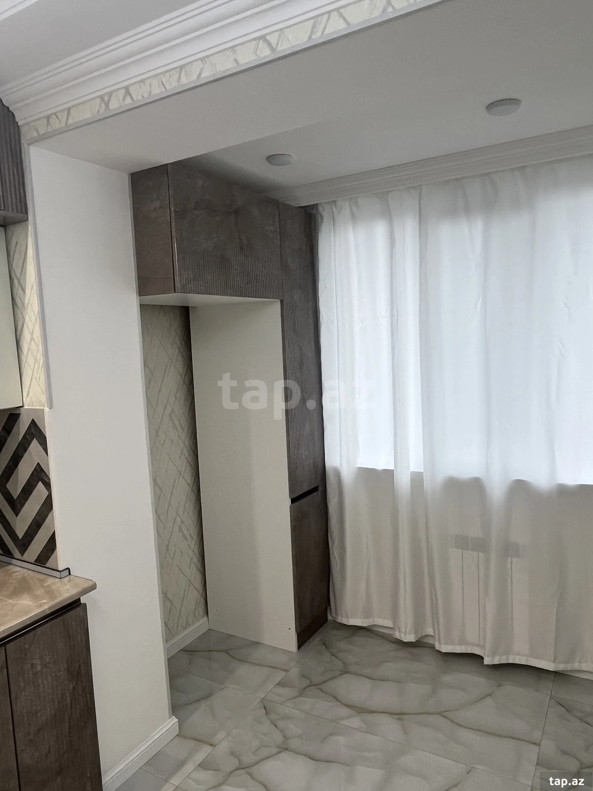 Satılır 3 otaqlı mənzil 85 m²