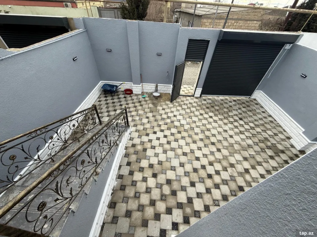 Satılır 4 otaqlı həyət evi