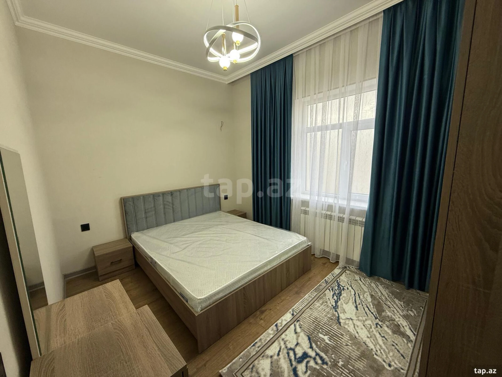 Satılır 4 otaqlı həyət evi