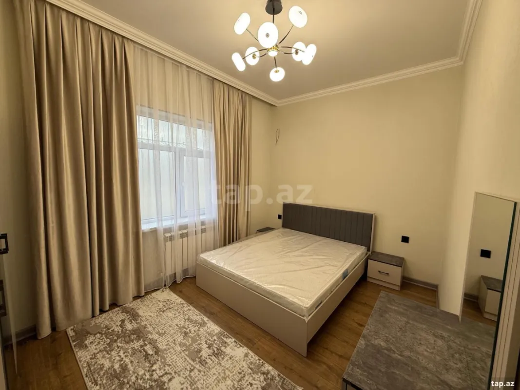 Satılır 4 otaqlı həyət evi