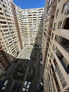 Satılır 3 otaqlı yeni tikili 130 m² — Bakı 3 otaq 130.00 m²