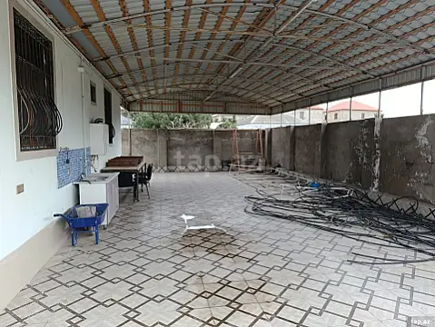 Satılır 5 otaqlı həyət evi