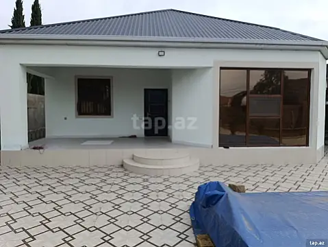 Satılır 5 otaqlı həyət evi
