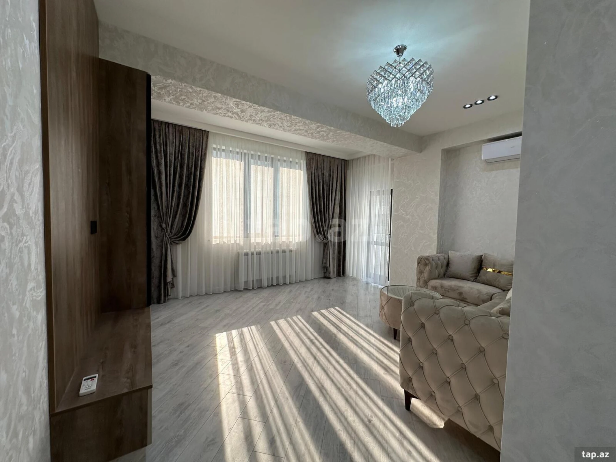 Satılır 3 otaqlı yeni tikili 107 m²