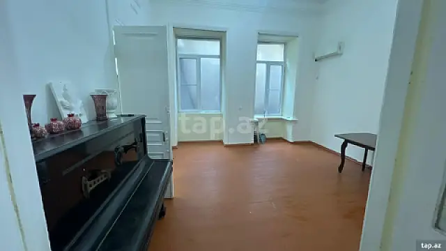 Kirayə verilir ofis — Bakı, Sahil qəs.