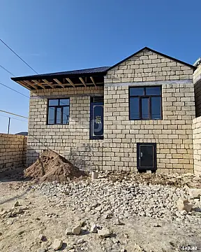 Satılır 3 otaqlı həyət evi 97 m² — Bakı, Hökməli 3 otaq 97.00 m²