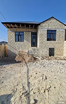 Satılır 3 otaqlı həyət evi 97 m²
