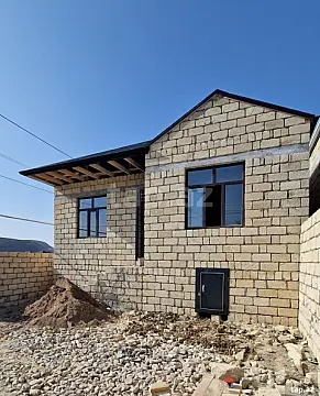 Satılır 3 otaqlı həyət evi 97 m²
