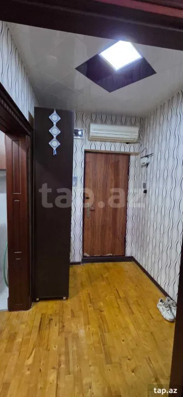 Satılır 3 otaqlı mənzil 64 m²