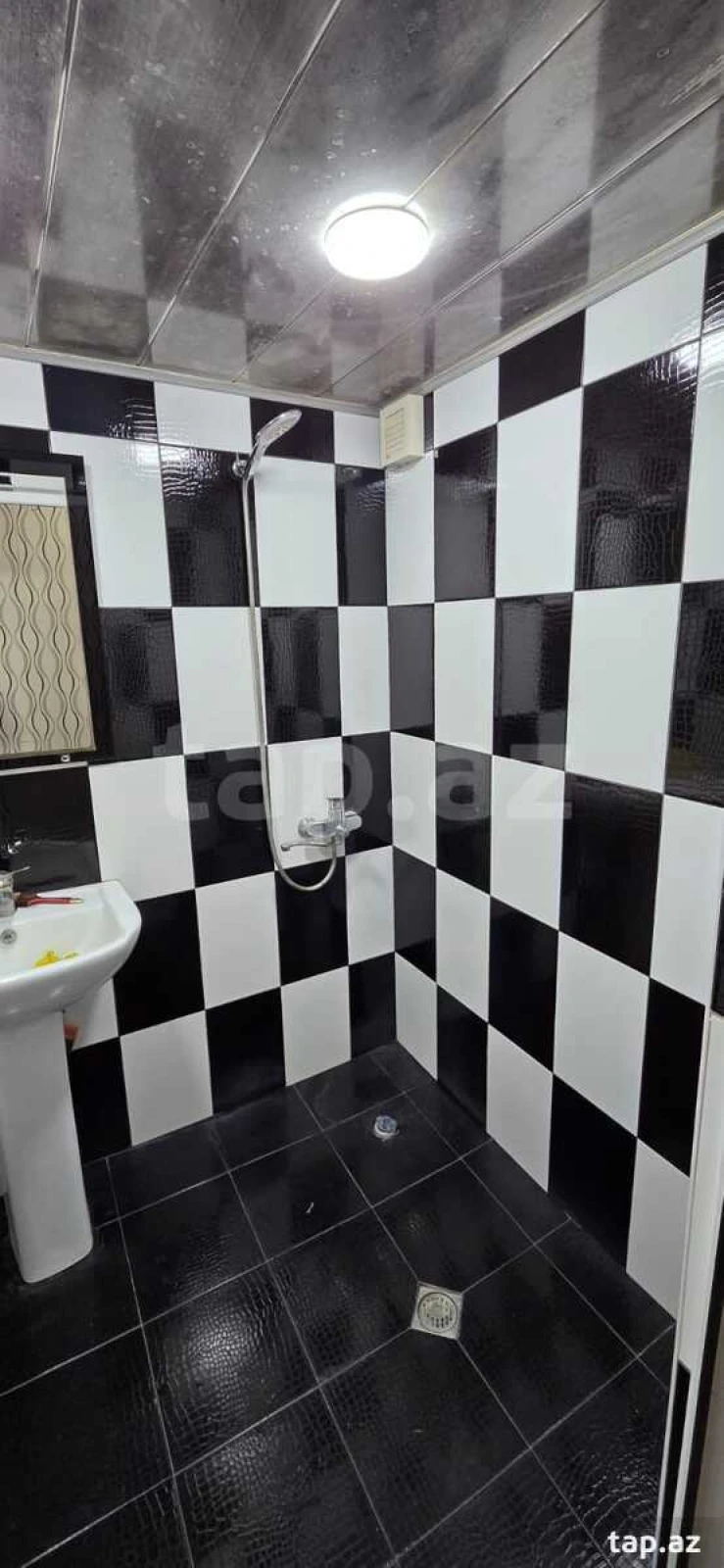 Satılır 3 otaqlı mənzil 64 m²