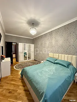 Satılır 2 otaqlı yeni tikili 76 m²