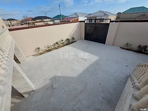 Satılır 3 otaqlı həyət evi