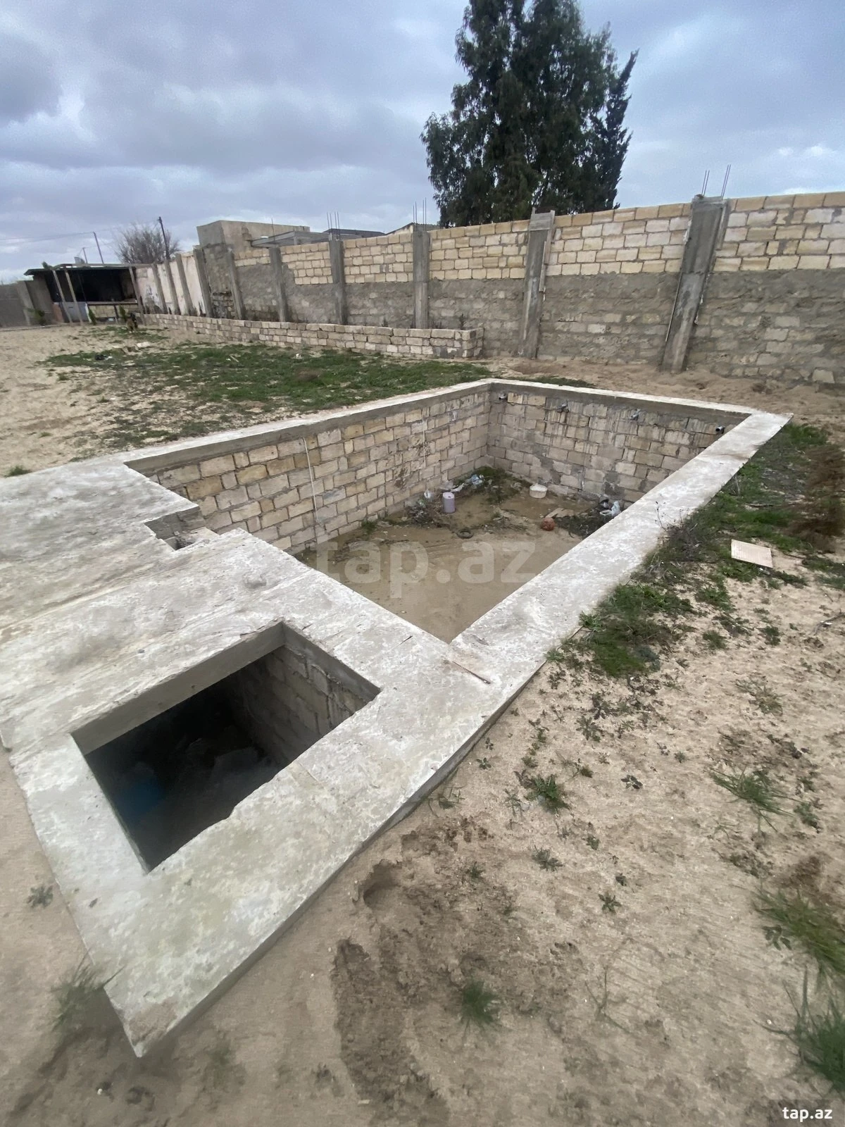 Satılır 2 otaqlı həyət evi