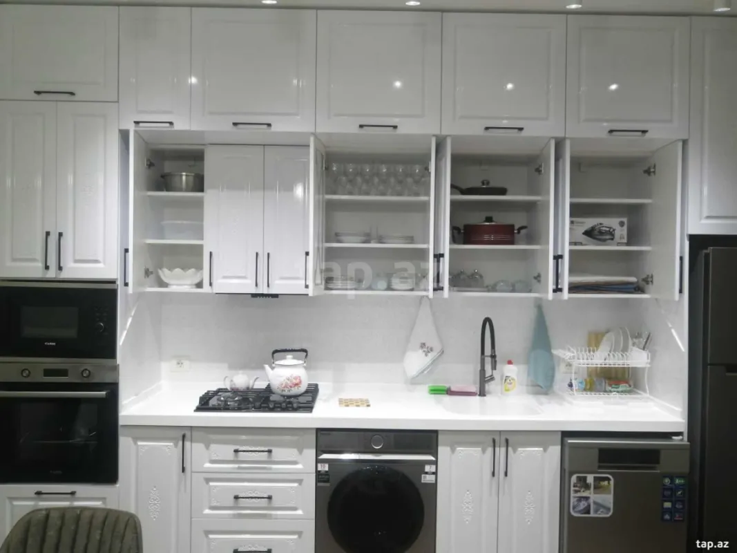 Kirayə verilir 2 otaqlı yeni tikili 76 m²