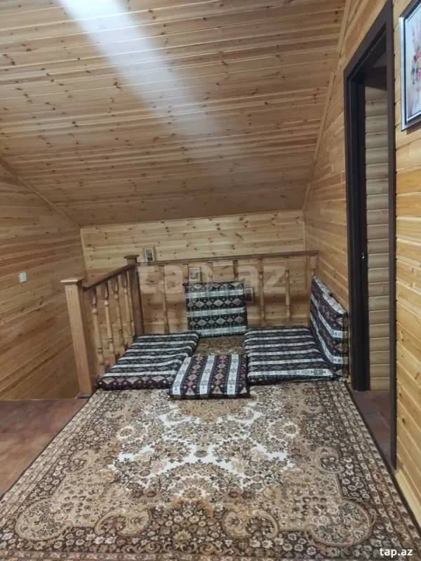 Kirayə verilir 4 otaqlı həyət evi