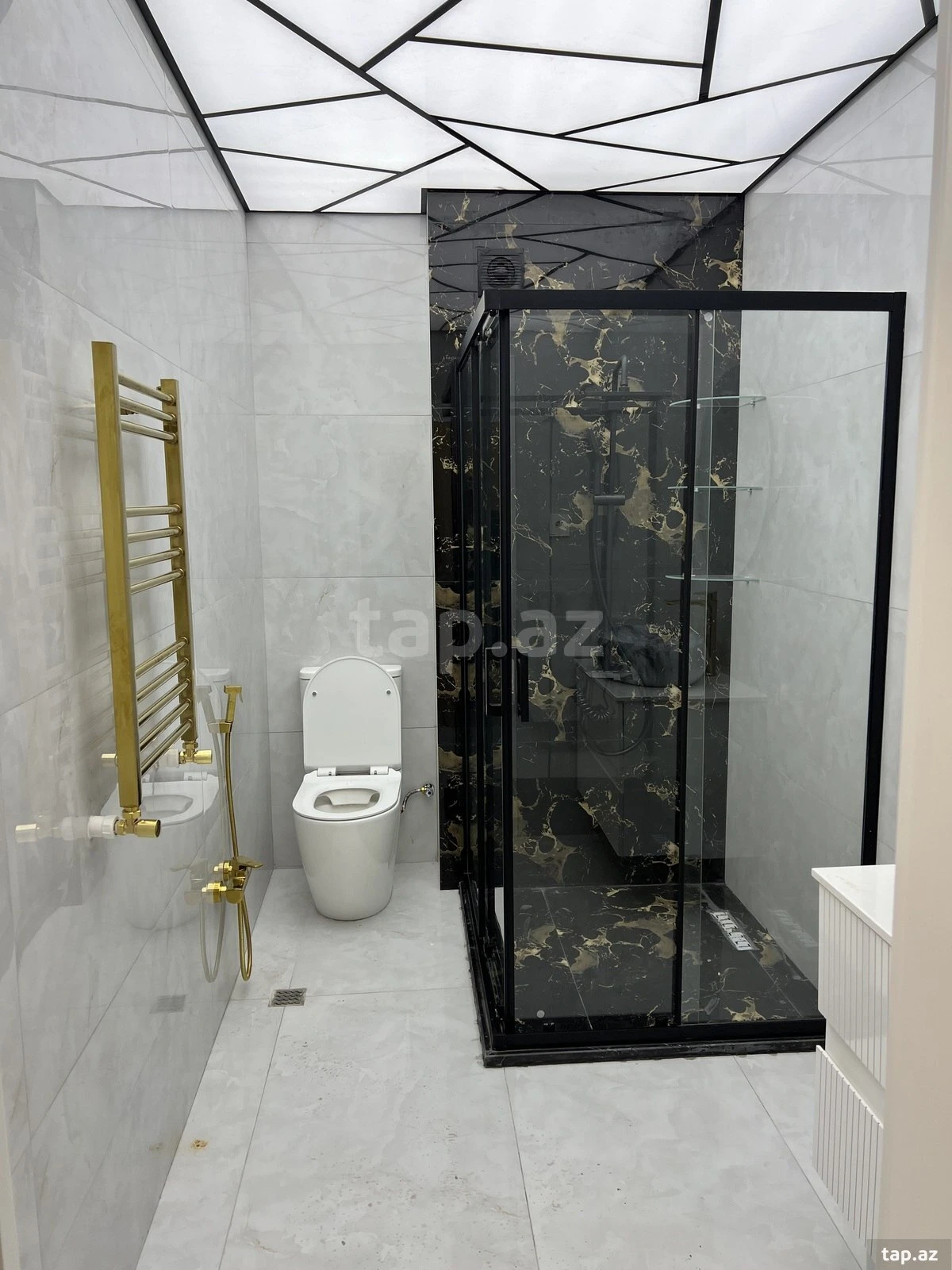 Satılır 2 otaqlı yeni tikili 66 m²