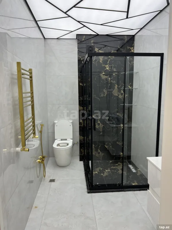 Satılır 2 otaqlı yeni tikili 66 m²