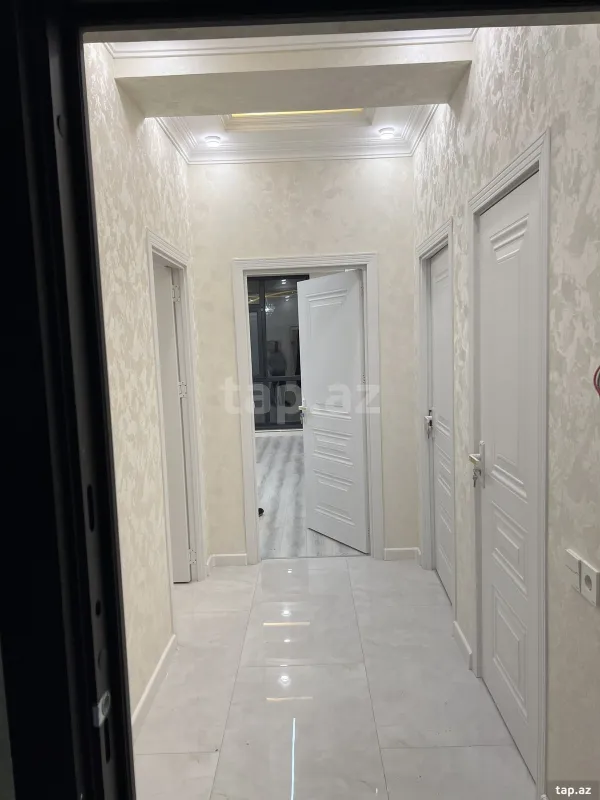 Satılır 2 otaqlı yeni tikili 66 m²