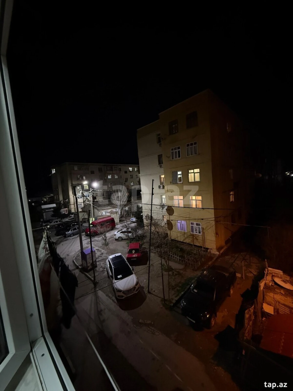 Satılır 2 otaqlı mənzil 48 m²