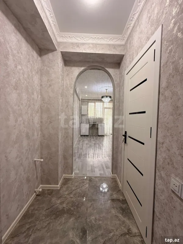 Satılır 1 otaqlı yeni tikili 28 m²