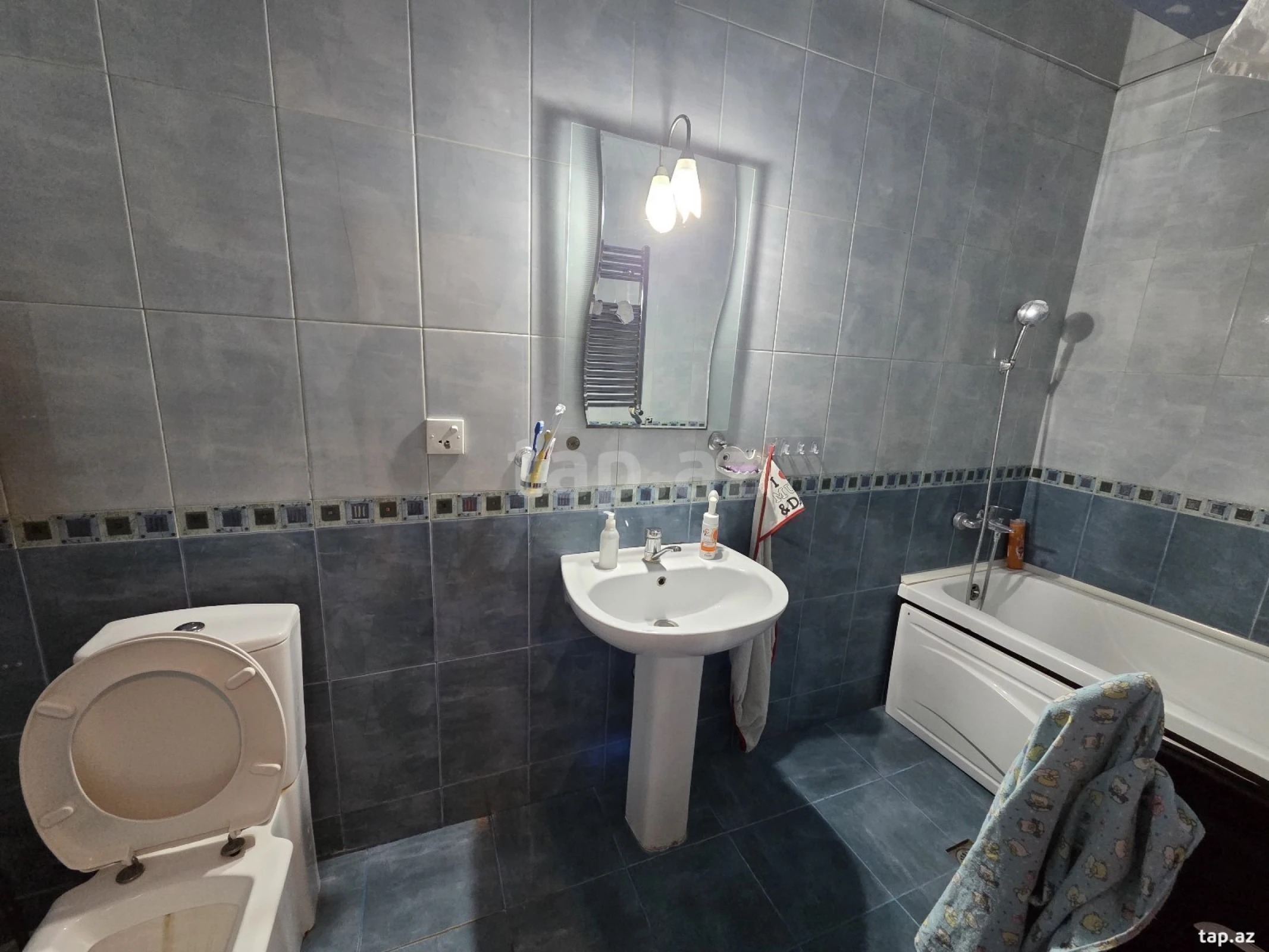 Kirayə verilir 2 otaqlı yeni tikili 60 m²