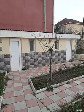 Satılır 6 otaqlı həyət evi