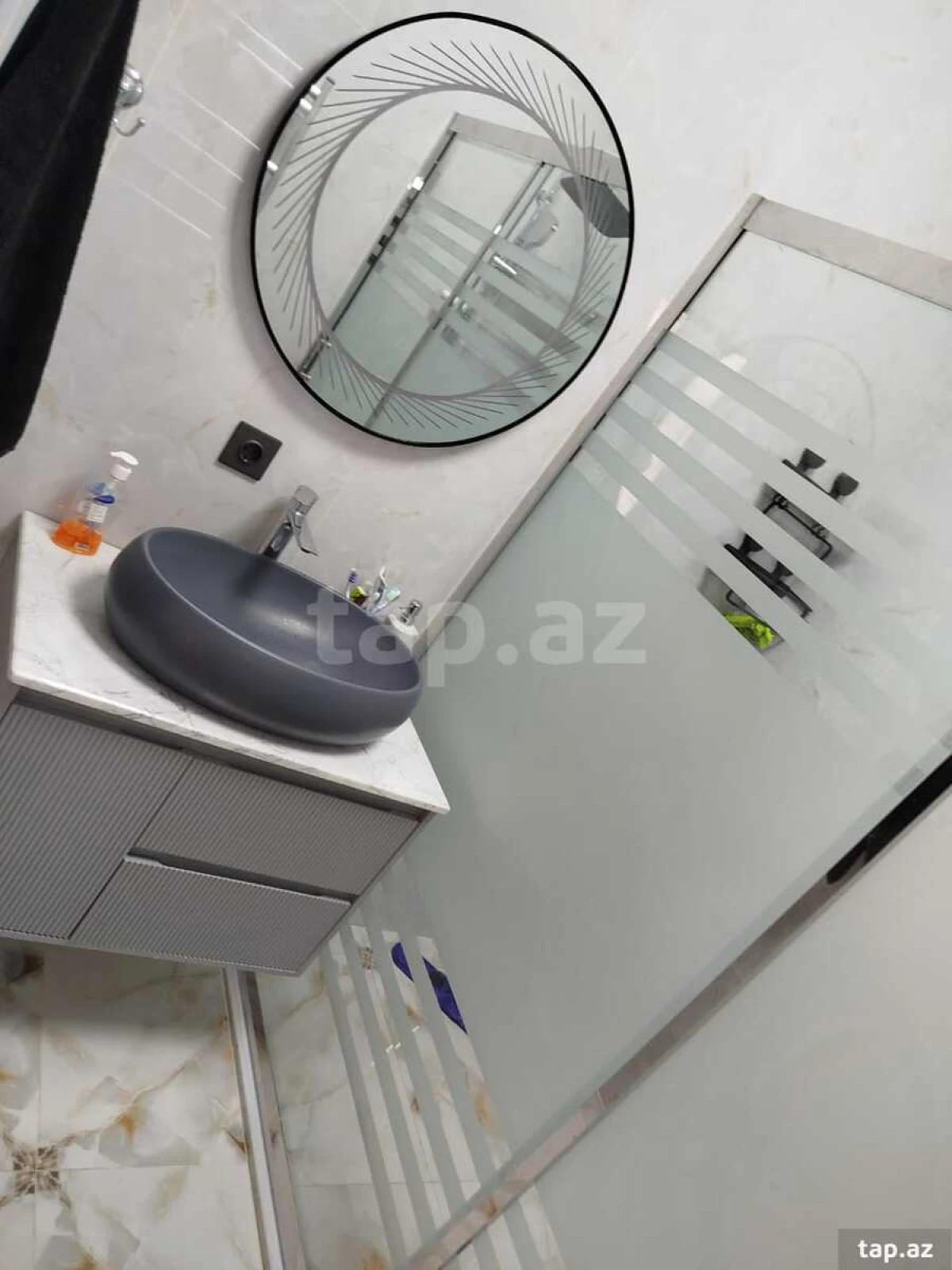 Kirayə verilir 4 otaqlı həyət evi