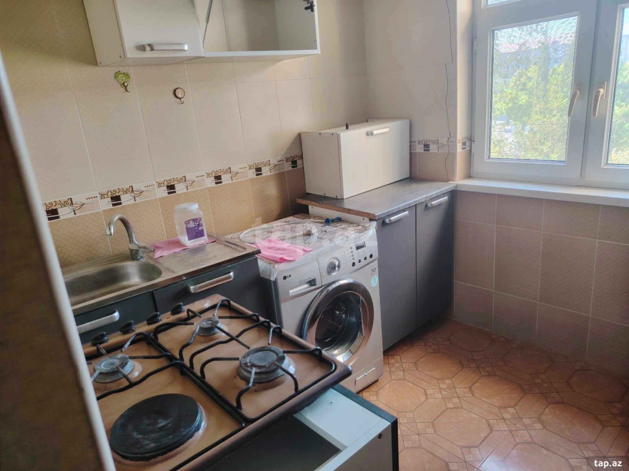 Kirayə verilir 2 otaqlı mənzil 50 m²