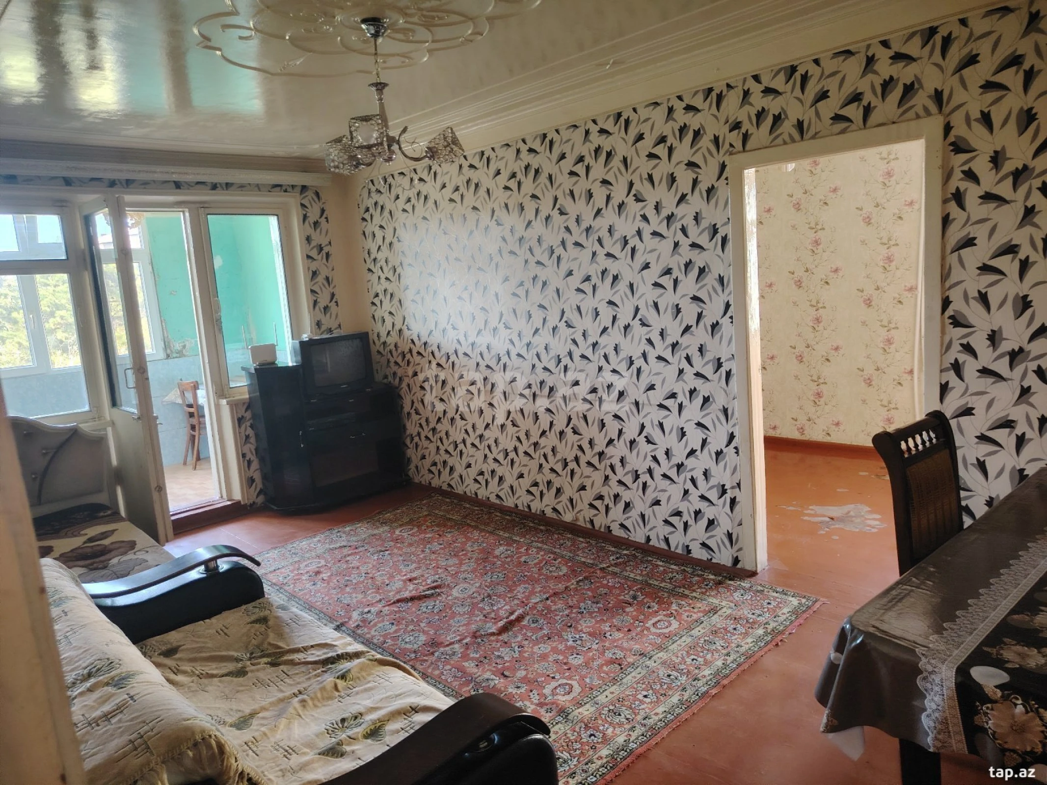 Kirayə verilir 2 otaqlı mənzil 50 m²