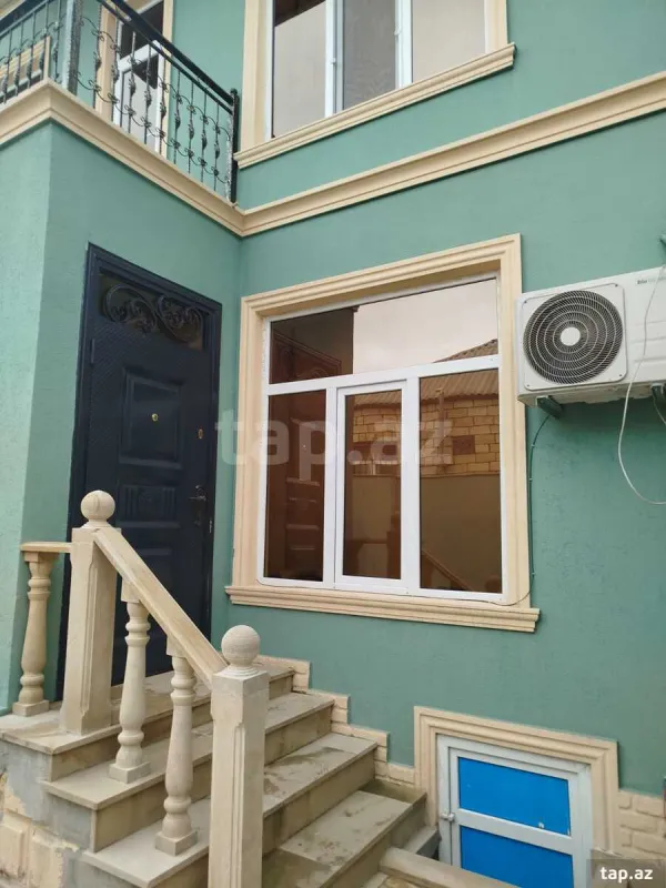 Satılır 4 otaqlı həyət evi