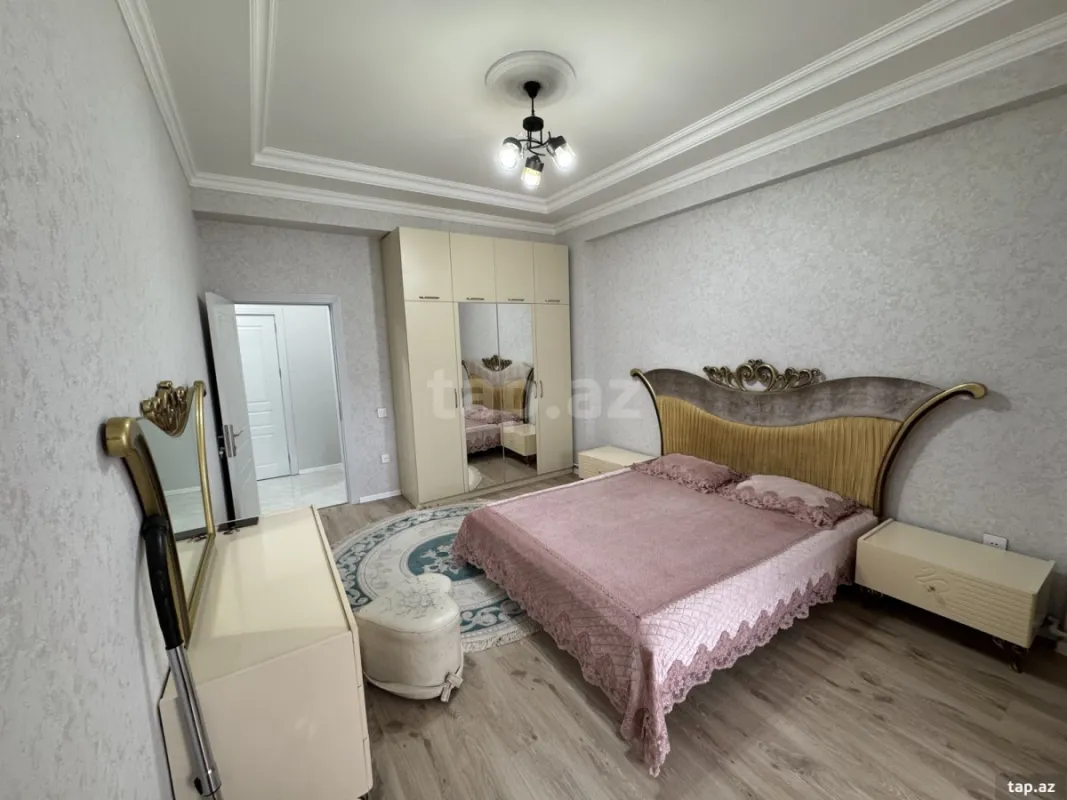 Kirayə verilir 2 otaqlı yeni tikili 76 m²