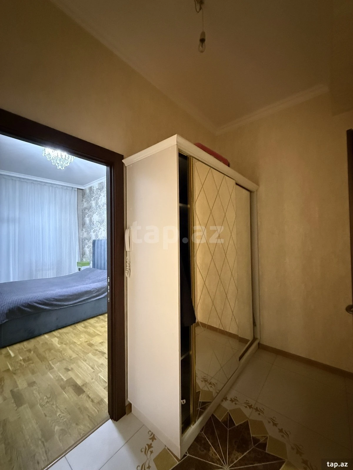 Satılır 2 otaqlı yeni tikili 52 m²