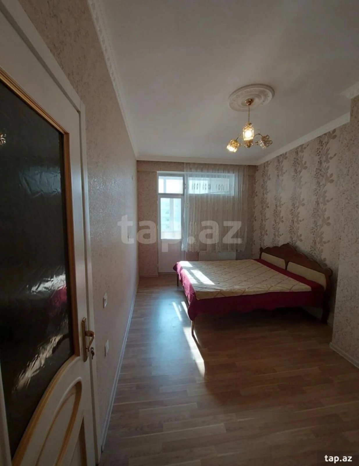 Kirayə verilir 2 otaqlı yeni tikili 70 m²