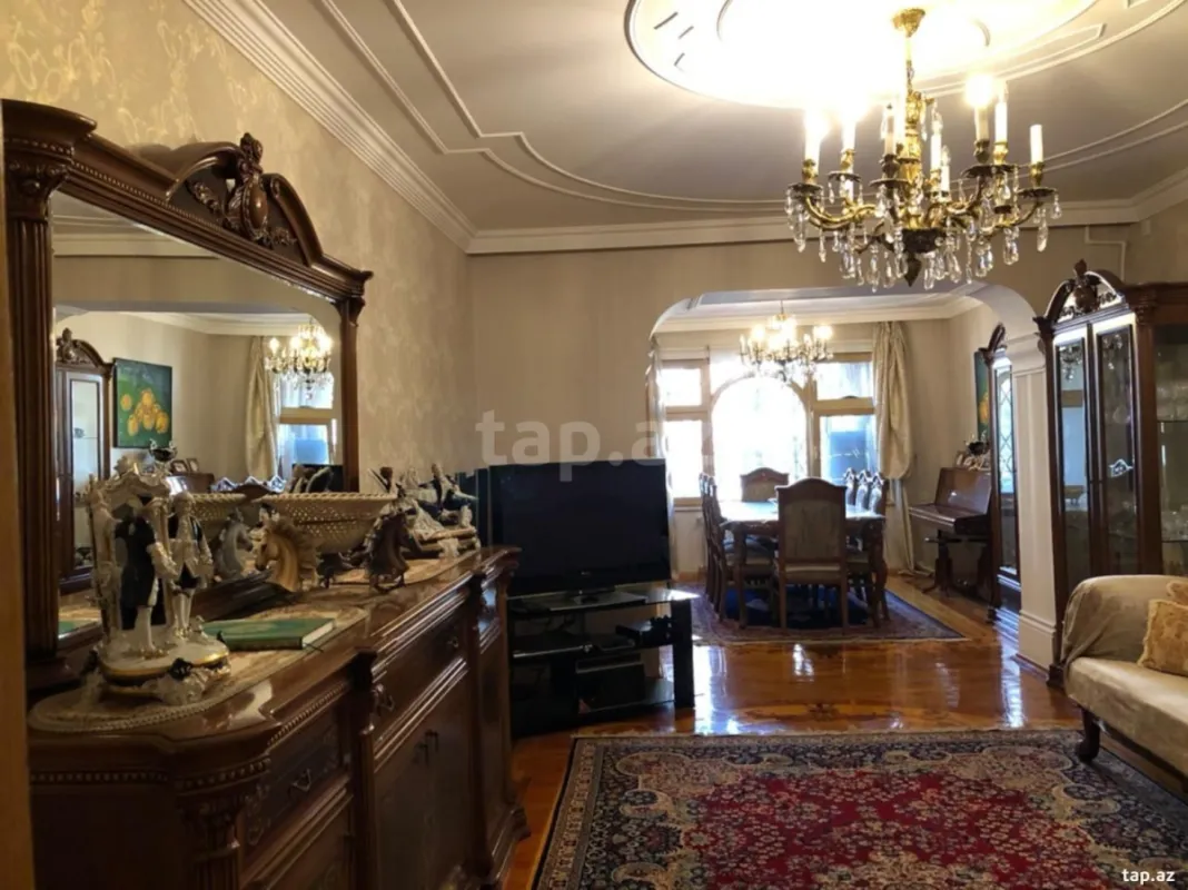 Kirayə verilir 3 otaqlı mənzil 100 m²