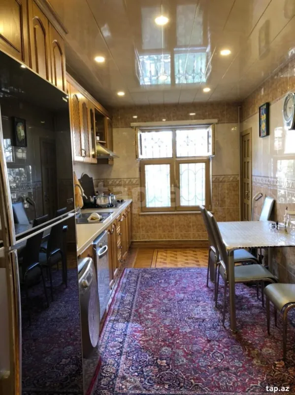 Kirayə verilir 3 otaqlı mənzil 100 m²