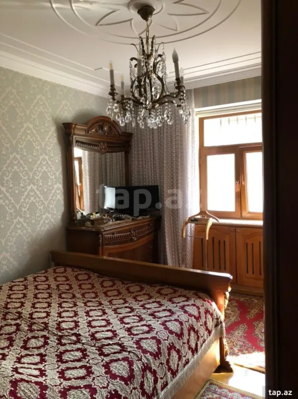 Kirayə verilir 3 otaqlı mənzil 100 m²