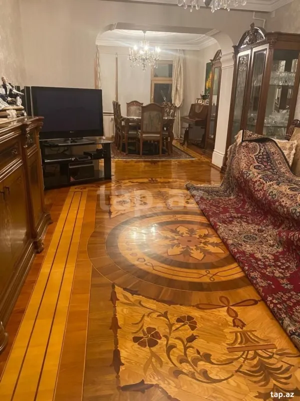 Kirayə verilir 3 otaqlı mənzil 100 m²