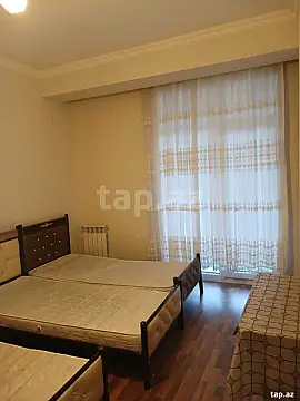 Kirayə verilir 2 otaqlı yeni tikili 70 m²