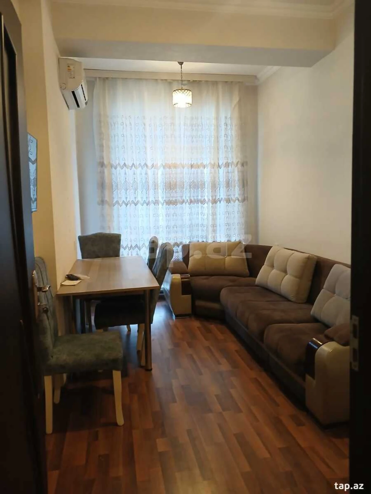 Kirayə verilir 2 otaqlı yeni tikili 70 m²