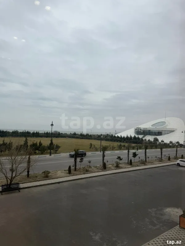 Satılır 2 otaqlı yeni tikili 57 m²