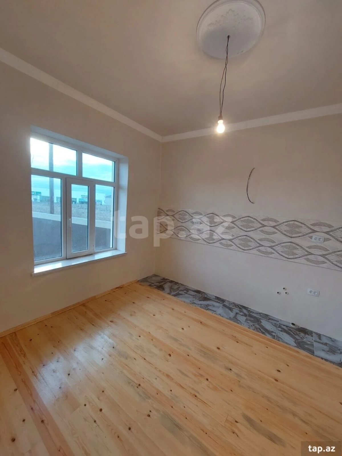 Satılır 3 otaqlı həyət evi